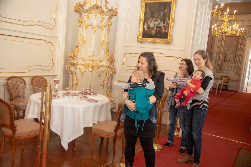 Mama, nézd! – Nők a kastélyban